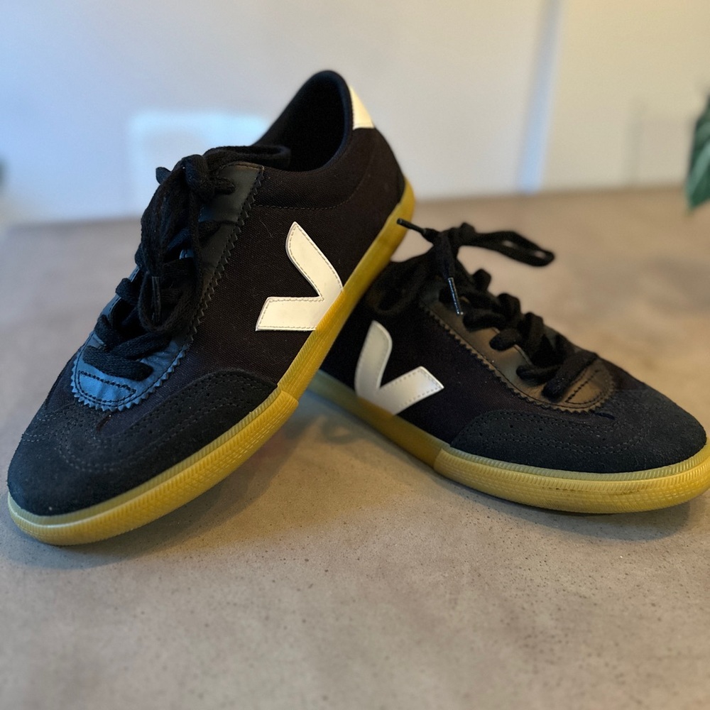 Veja Black Sneakers